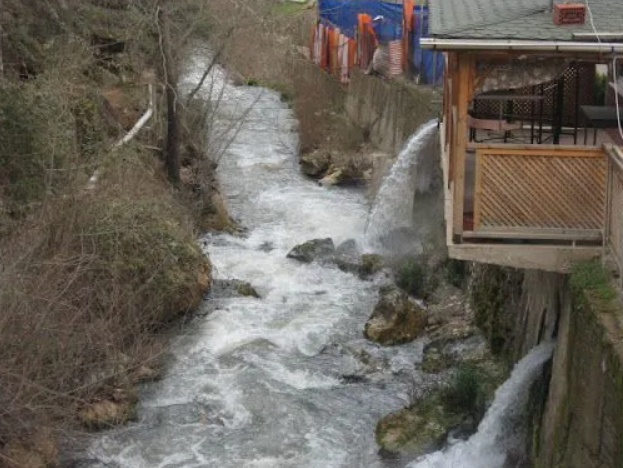 KÜTAHYA EMET MUSALAR KÖYÜNDE 6.229 M² TARLA SATILIKTIR