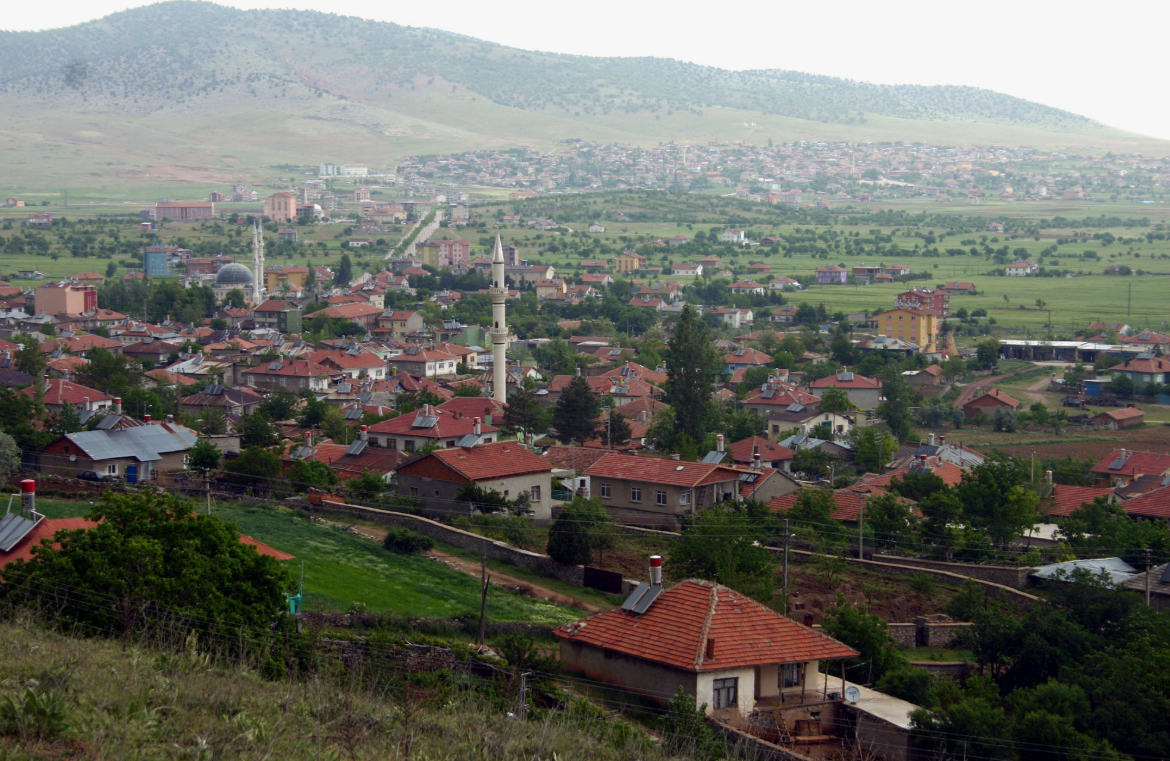 KONYA GÜNEYSINIR KIZILÖZ KÖYÜNDE 2.521 M² TARLA SATILIKTIR
