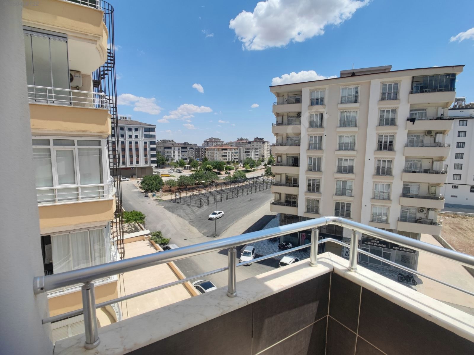 PUSULA EMLAK'TAN YENİ BEŞEVLERDE LÜX 245m2 ARAKAT ÖNÜ AÇIK 4+1 - KİLİS MERKEZ fotoğraf 4