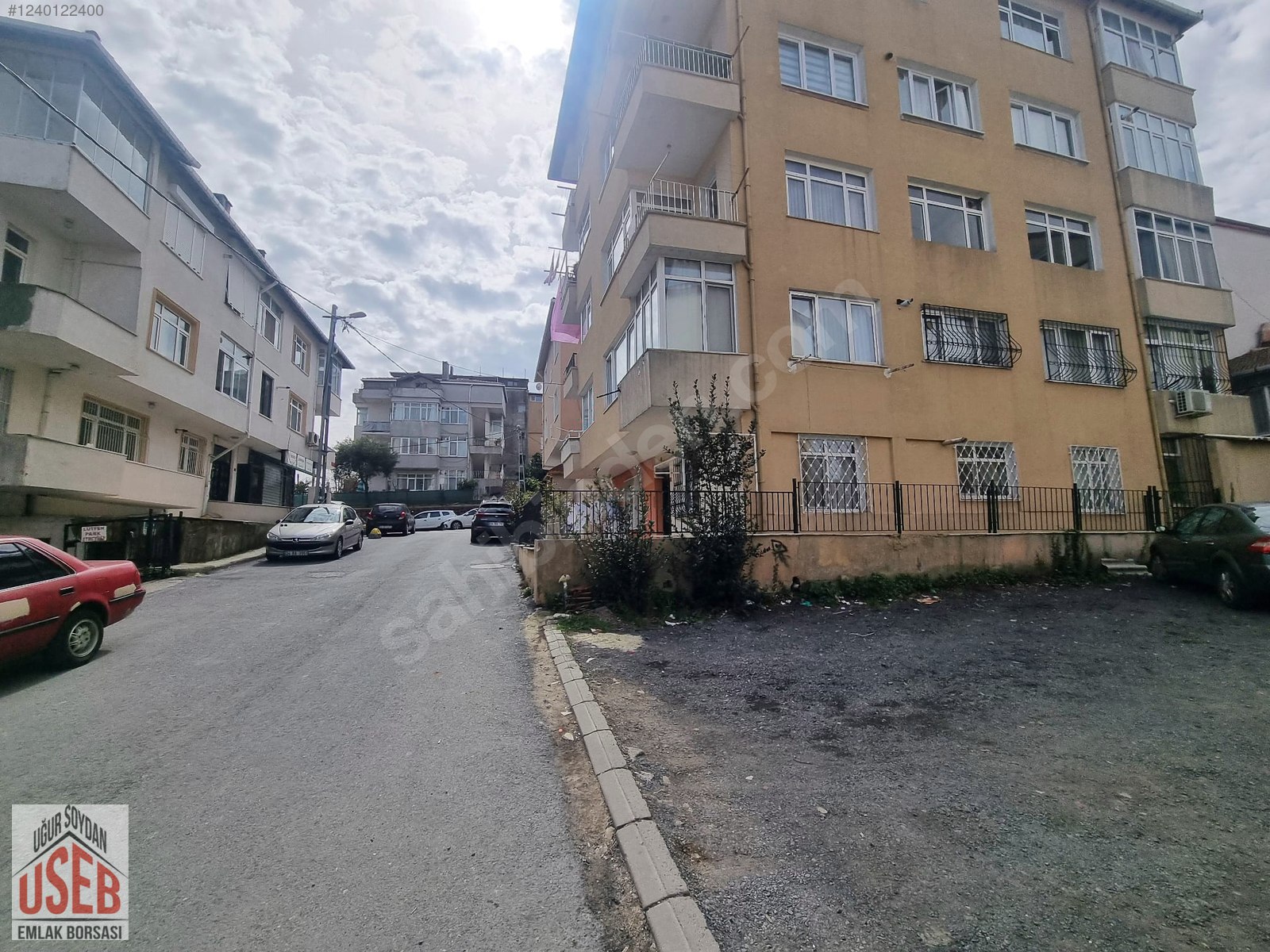 SARIYER TARABYA ÜSTÜ ANA CADDEYE ADIM MESAFEDE 200.M2 ARSA - İSTANBUL SARIYER fotoğraf 4