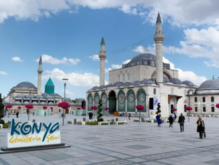 KONYA AKŞEHİR GÖLÇAYIR  KÖYÜNDE 730 M² ARSA SATILIKTIR. - KONYA AKŞEHİR fotoğraf 8