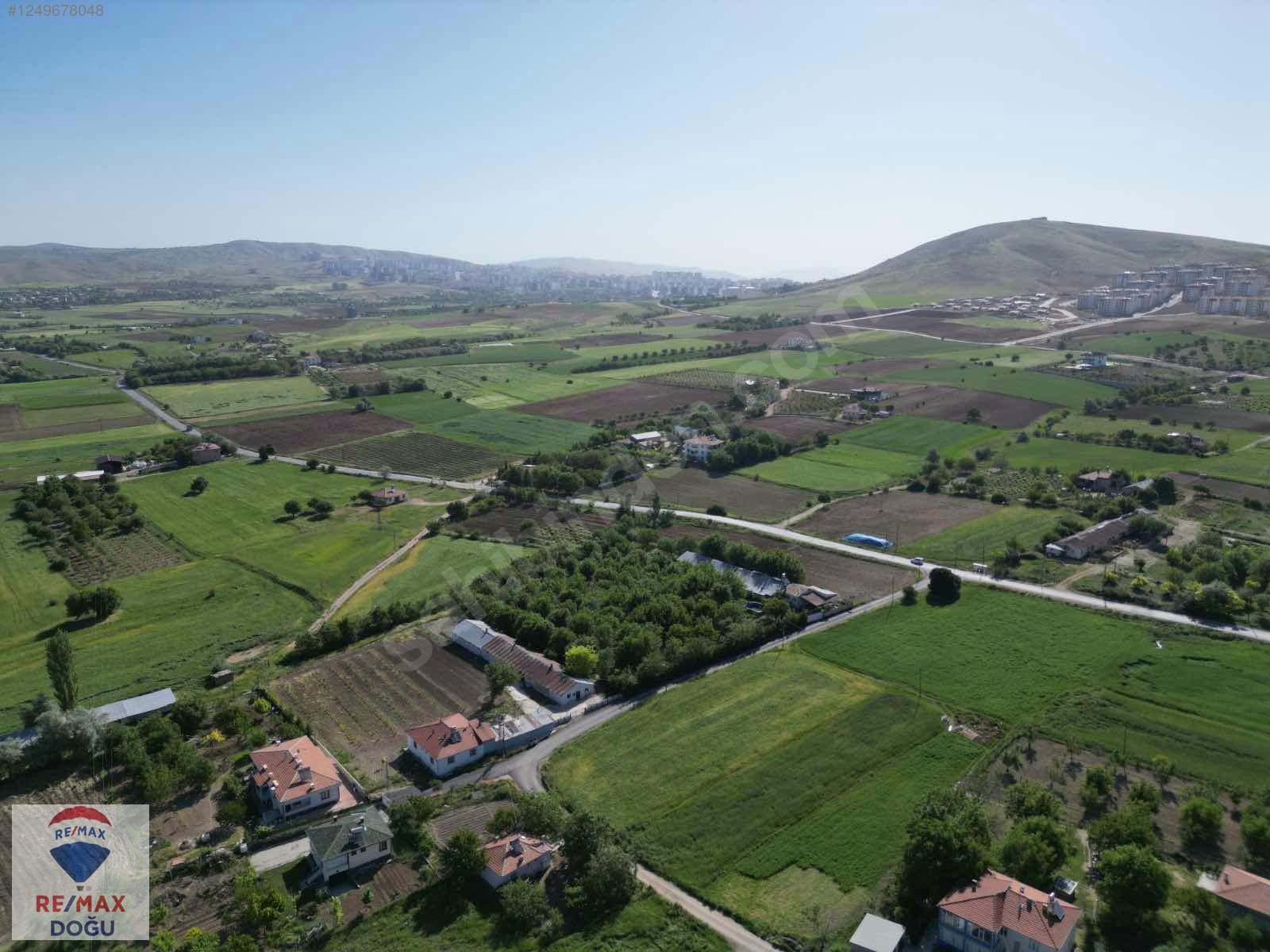 REMAX DOĞUDAN SARIÇUBUKTA SATILIK 7330M2 ÇİFTLİK - ELAZIĞ MERKEZ fotoğraf 4