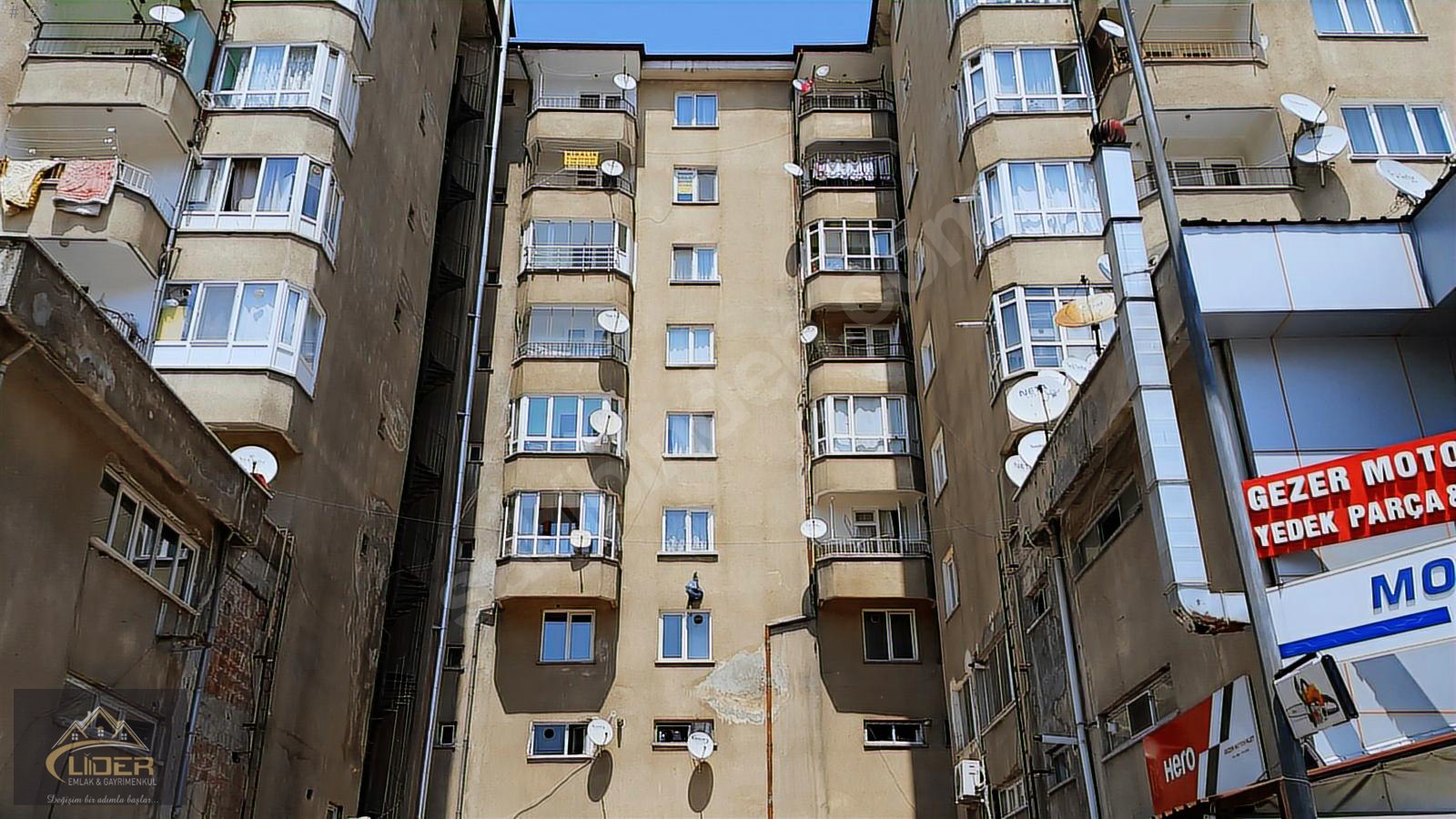 LİDER EMLAK BULVAR 3+1 İÇİ YAPILI FERDİ KOMBİLİ DAİRE - ÇANKIRI MERKEZ fotoğraf 6