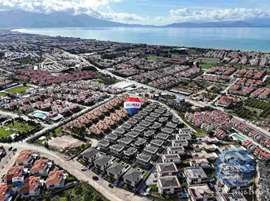 SATILIK KUŞADASI KARAOVA ZETA VIEW SİTESİ 4 ODA 1 SALON MÜSTAKİL ÖZEL HAVUZLU Vİ - AYDIN KUŞADASI fotoğraf 2