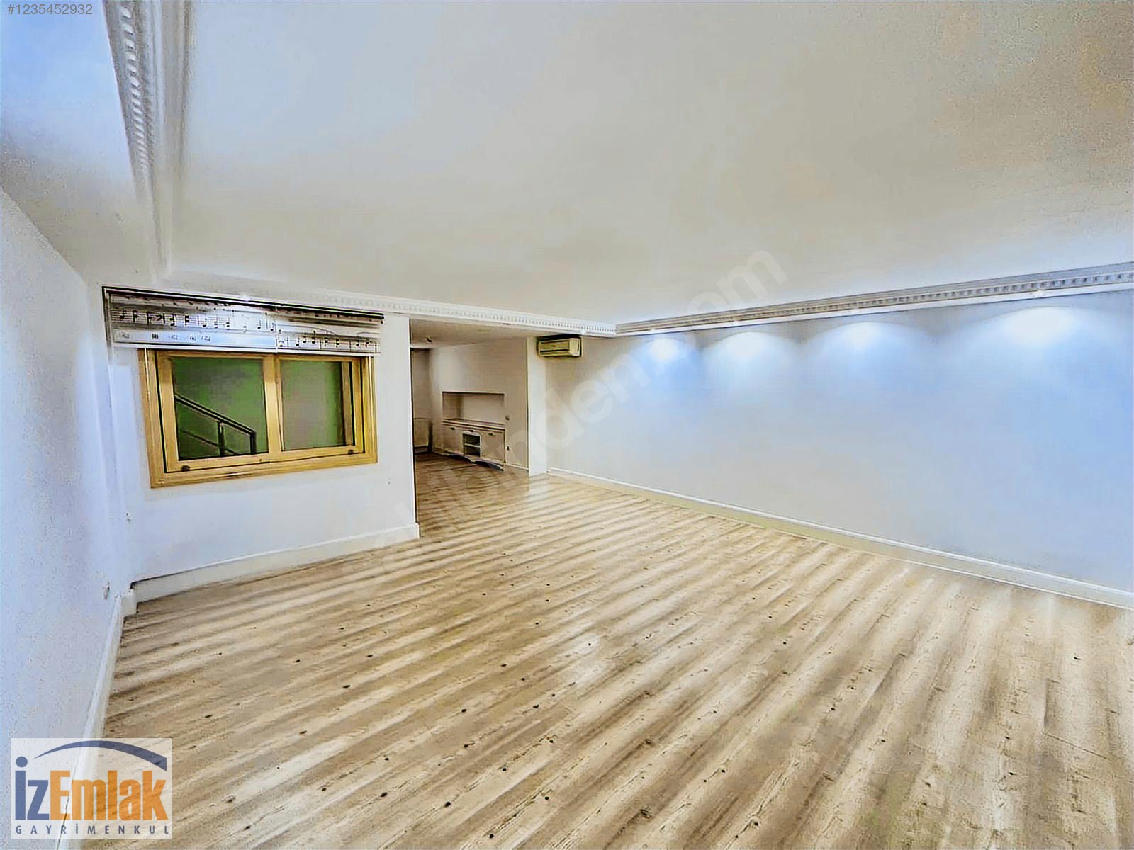 İz Emlak Forum'un Hemen Yanında Sitede 4+2 Bakımlı Villa - İZMİR BORNOVA fotoğraf 3