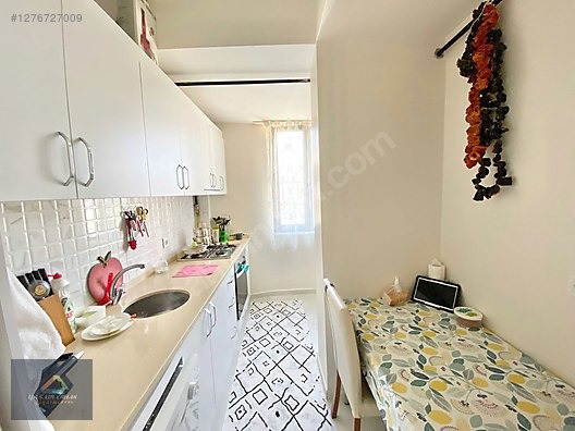YAŞAM'DAN TRABZON CADDESİ ÜZERİNDE SATILIK 2+1 GENİŞ DAİRE - İSTANBUL SULTANBEYLİ fotoğraf 14