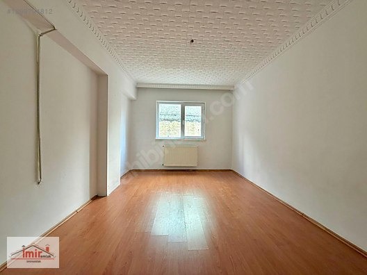 İMİR EMLAK'TAN 3+1 OKUL YAKINI 1.KAT 130M² KİLERLİ MASRAFSZ DAİR - ANKARA PURSAKLAR fotoğraf 18