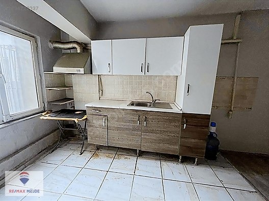GAZİOSMANPAŞA HAVUZBAŞI SANAYİDE KİRALIK 190M2 ATÖLYE-İMALATHANE - İSTANBUL GAZİOSMANPAŞA fotoğraf 9