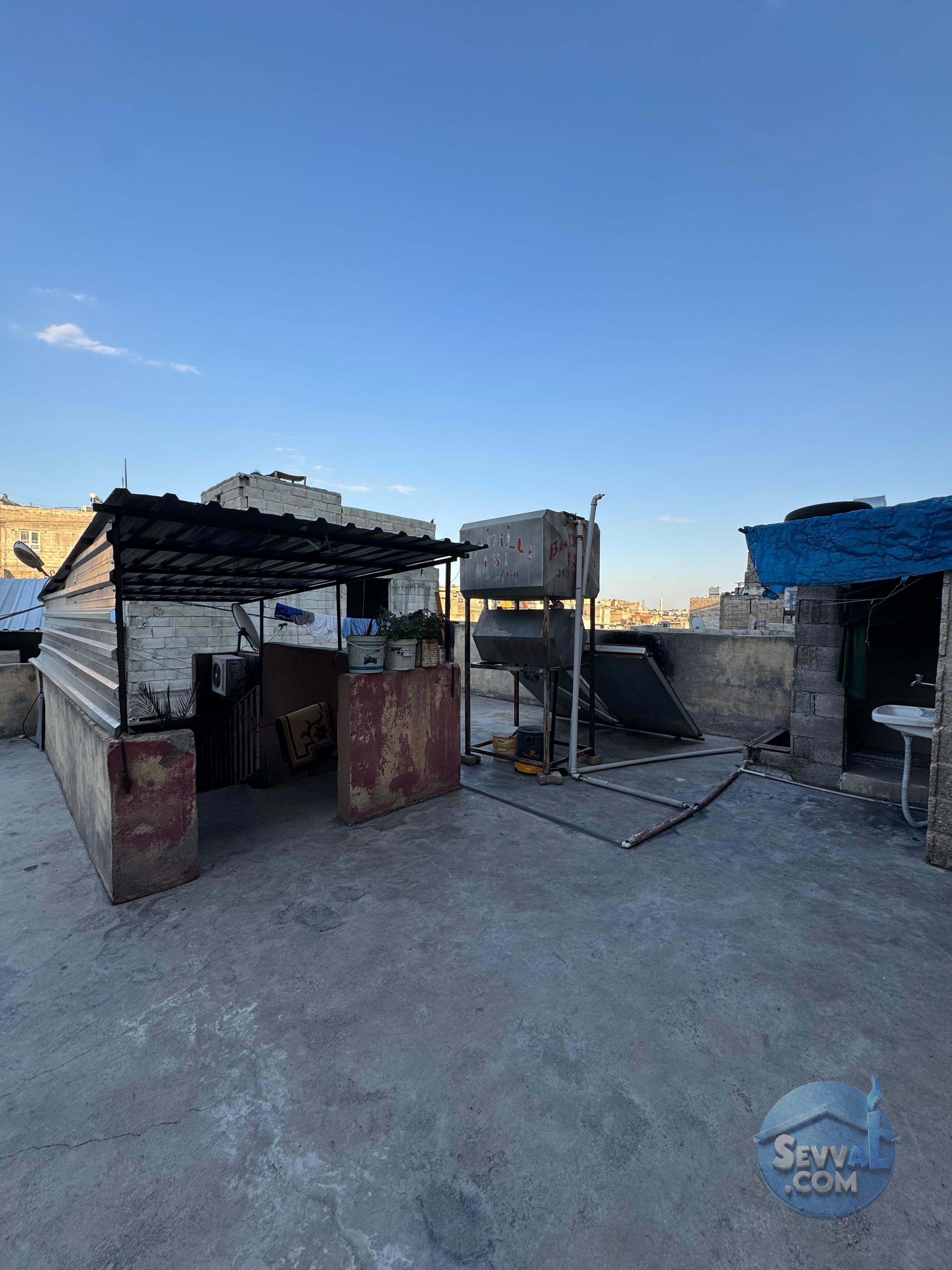 DEVSEÇ EMLAK TAN İKİ KATLI KOMPLE SATILIK BİNA - ŞANLIURFA HALİLİYE fotoğraf 12