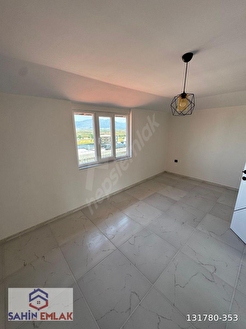 ŞAHİN BÜKE EMLAKTAN DENİZLİ ACIPAYAM YENİ MAH.1+2 70 M2 SATILIK APART - DENİZLİ ACIPAYAM fotoğraf 2