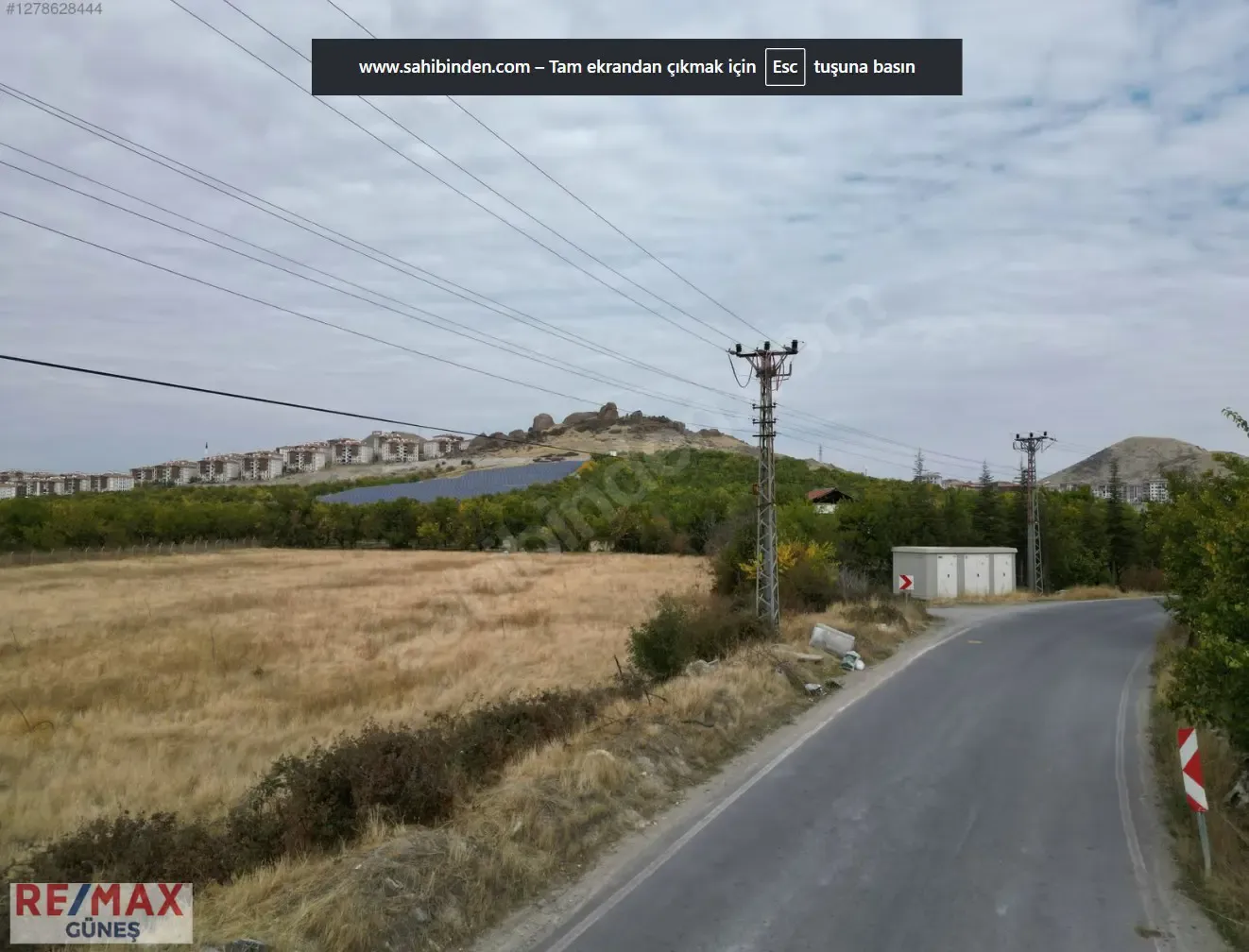 KALE DÜZTARLA MEVKİDE RE/MAX GÜNEŞ'TEN SATILIK 875 M2 TARLA - MALATYA KALE fotoğraf 3