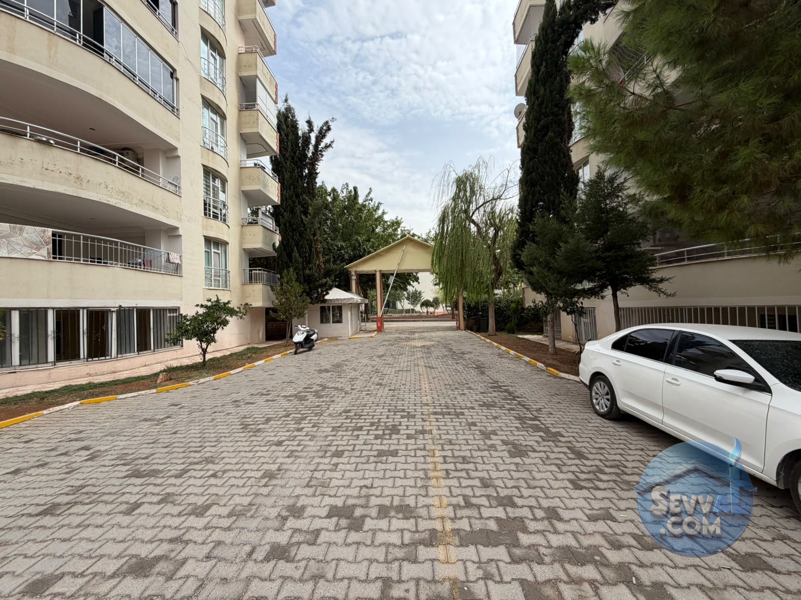 K.KÖPRÜ, AKPİYAR MAH 3,KAT 4+1 D.GAZLI,ASANSÖRLÜ - ŞANLIURFA KARAKÖPRÜ fotoğraf 2