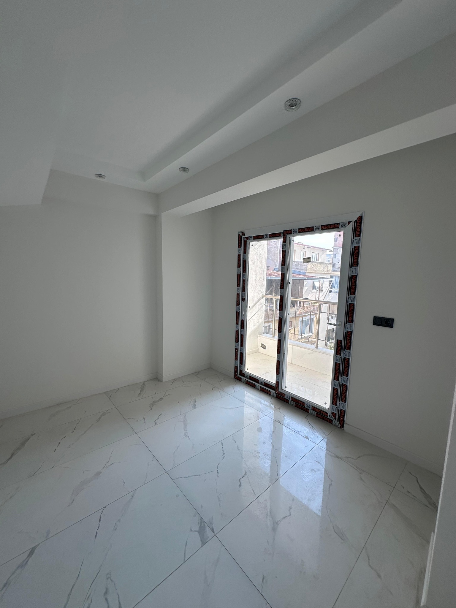  TAÇ EMLAK NAZİLLİ YEŞİL MAH SIFIR 7+1 300M2 70M2 TERASIYLA KAÇMAZ FİY - AYDIN NAZİLLİ fotoğraf 2
