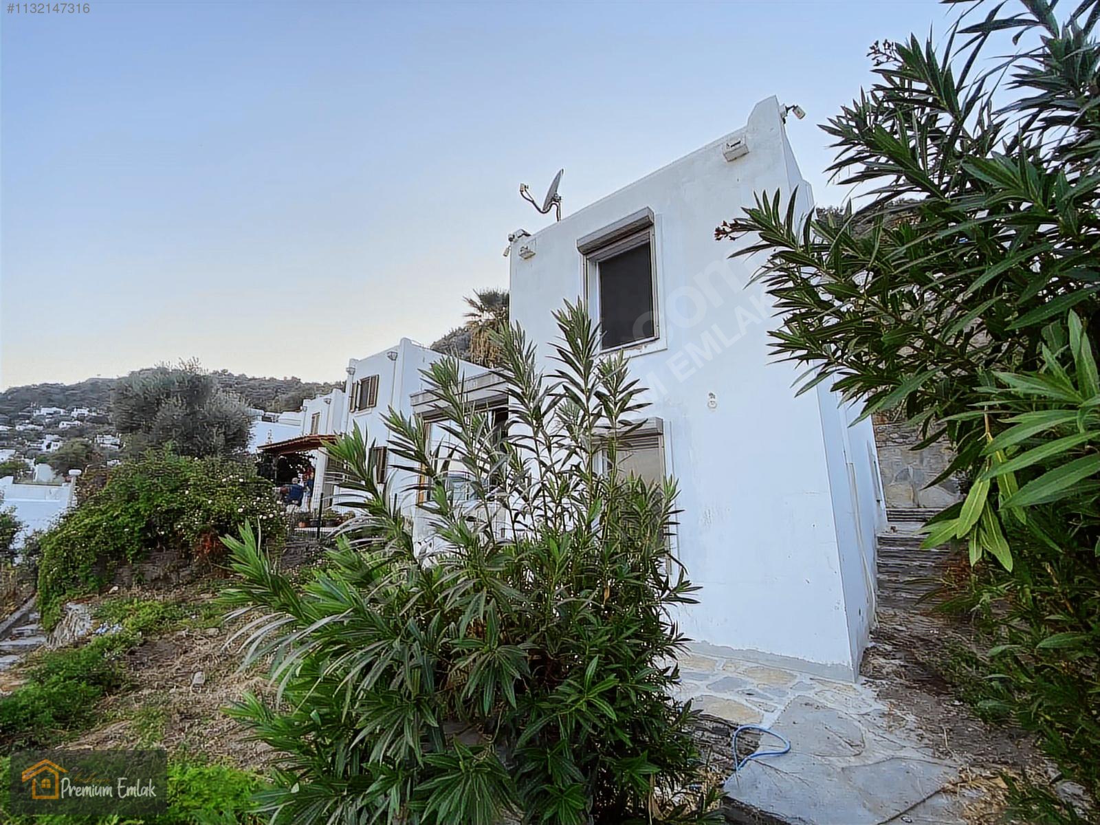 HEKİMKÖY SİTESİNDE FULL DENİZ MANZARALI SATILIK 3+1 VİLLA - MUĞLA BODRUM fotoğraf 10