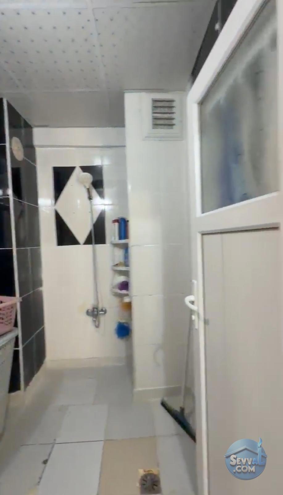 EMNİYET CADDESİ 4. KAT 3+1 ODALI 160 m2 DOĞALGAZLI KÖŞEBAŞI SATILIK DAİRE.(NSR) - ŞANLIURFA HALİLİYE fotoğraf 4
