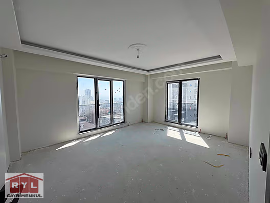 KARTAL YAKACIKTA SİTE İÇİNDE YÜKSEK KATTA FERAH 2+1 DAİRE - İSTANBUL KARTAL fotoğraf 18