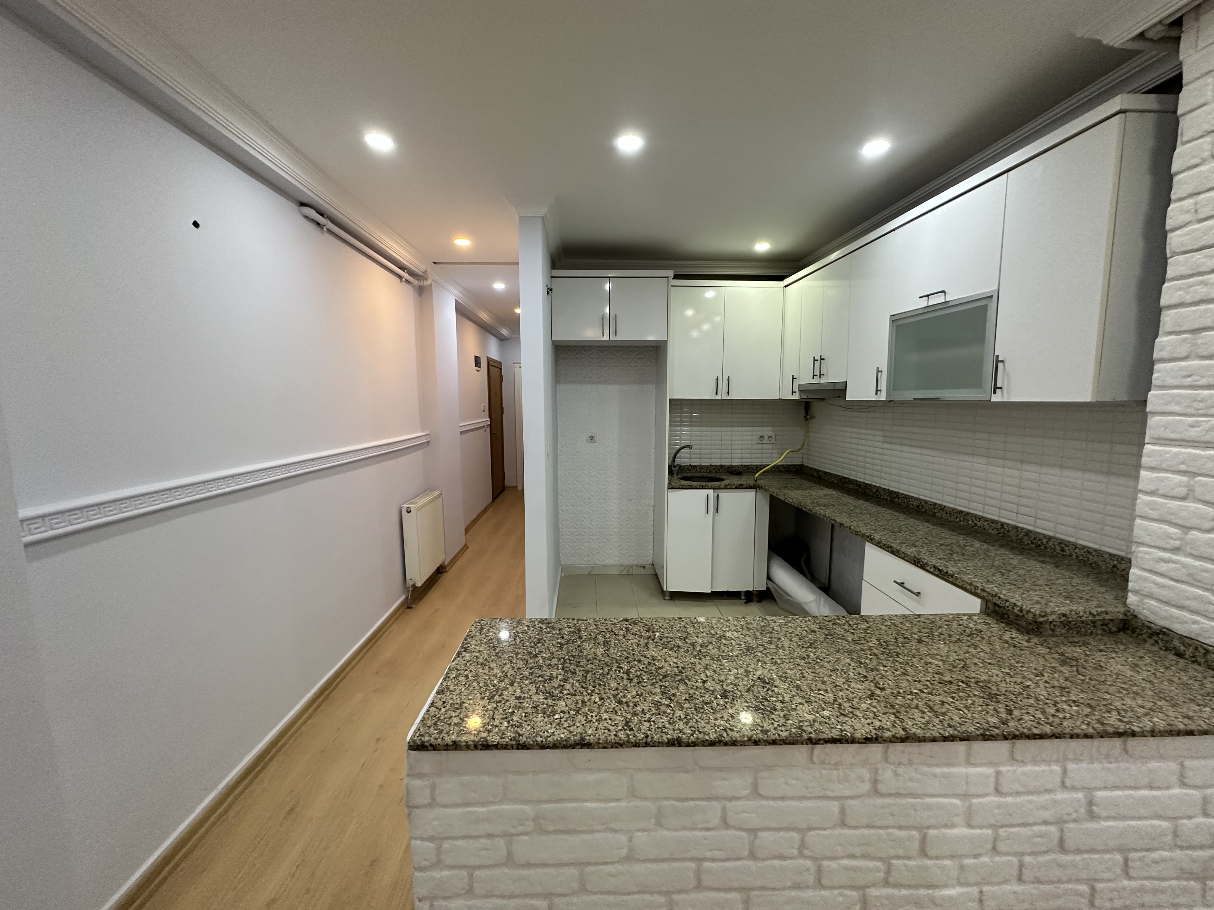 KAĞITHANE EMNİYETEVLERDE 2+1 90 M2 BAHÇE KATI DAİRE - İSTANBUL KAĞITHANE fotoğraf 7