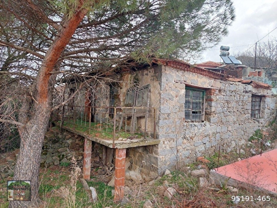 BERGAMA KIRANLI MAH DE 445 m2 TAŞ EV VE BAHÇESİ MÜSTAKİL TAPU MANZARALI - İZMİR BERGAMA fotoğraf 4