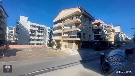 KUŞADASI MERKEZDE 4 KAT İMARLI ARSA - AYDIN KUŞADASI fotoğraf 13