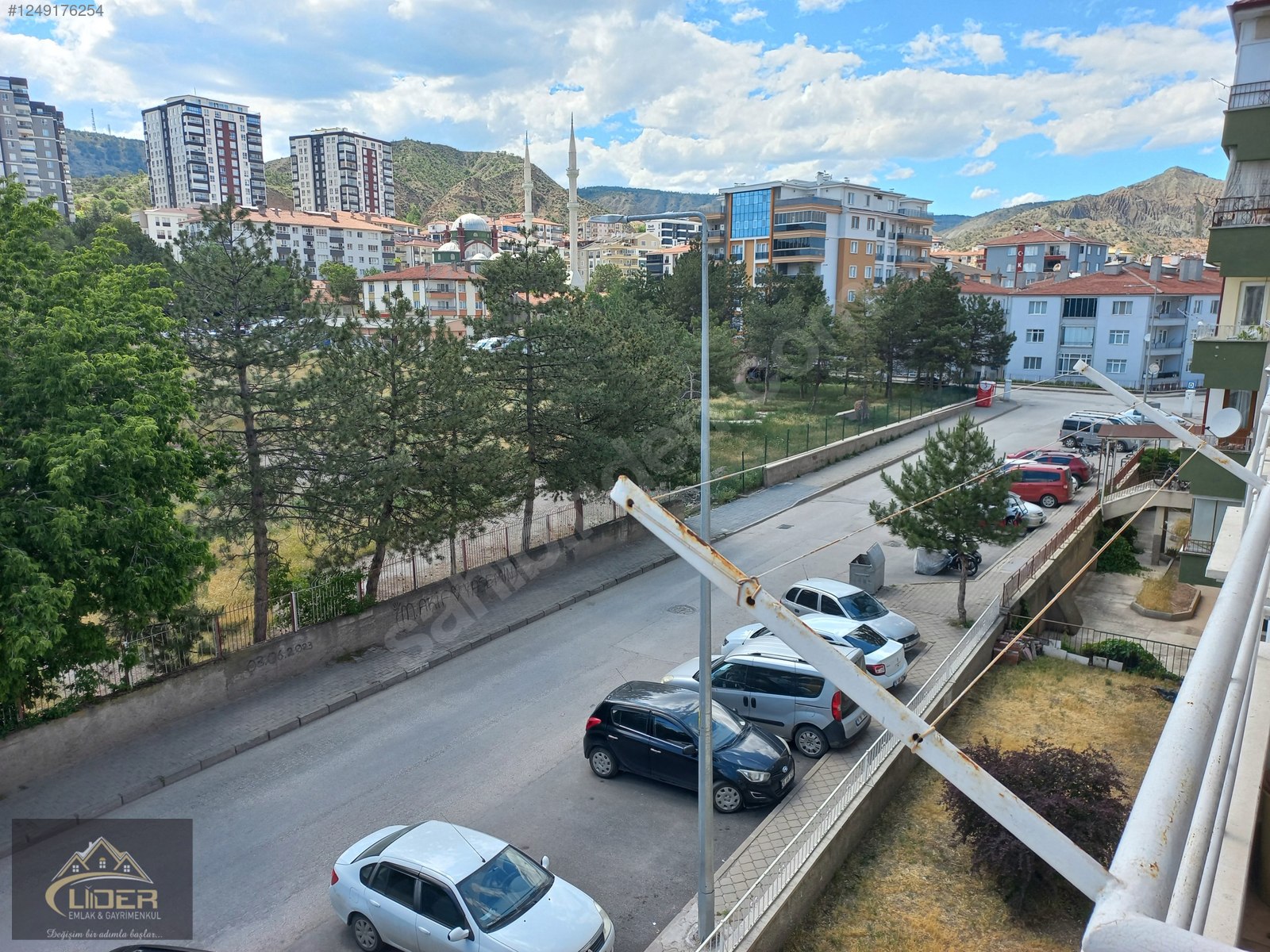 LİDER EMLAK ESKİ HASTANE ALTINDA 3+1 İÇİ YAPILI 140 M2 KOMBİLİ - ÇANKIRI MERKEZ fotoğraf 5