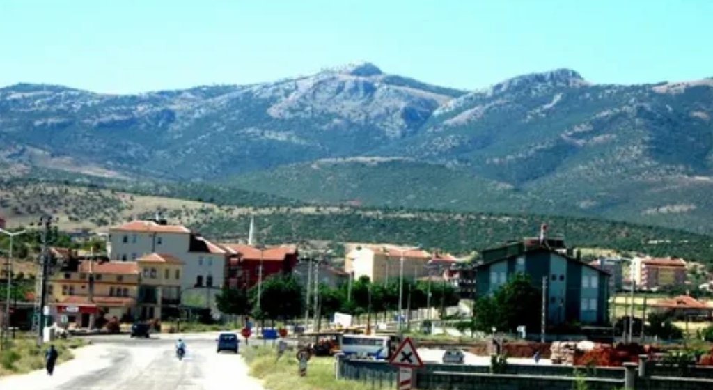 KONYA GÜNEYSINIR HABİLLER KÖYÜNDE 4.900 M² TARLAMIZ SATILIKTIR - KONYA GÜNEYSINIR fotoğraf 10