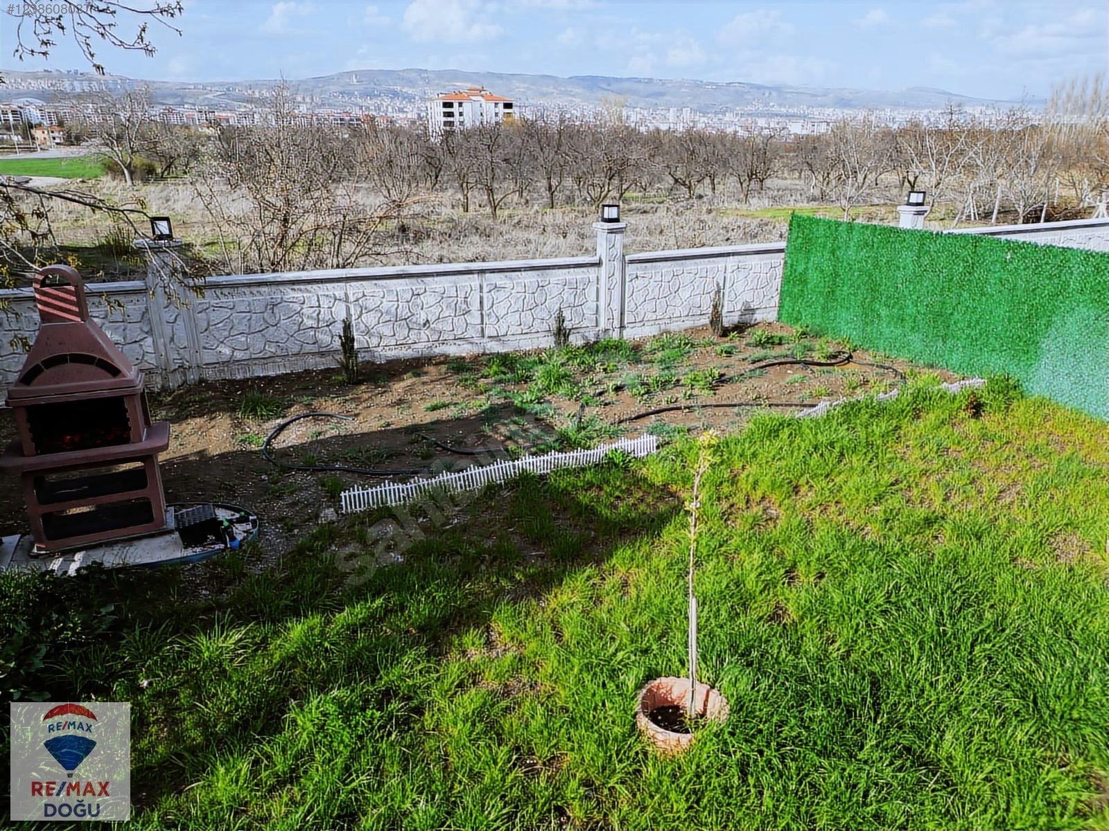 REMAX DOĞU'DAN SÜRSÜRÜ MAHALLESİNDE SATILIK 5+1 LÜX VİLLA - ELAZIĞ MERKEZ fotoğraf 3