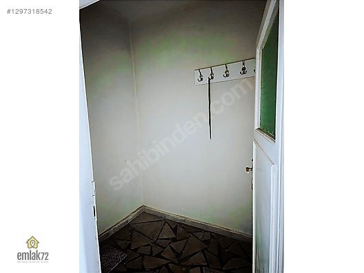 EMLAK 72'DEN DİYARBAKIR CADDESİ ÜZERİNDE KİRALIK 2,5+1 DAİRE - BATMAN MERKEZ fotoğraf 4