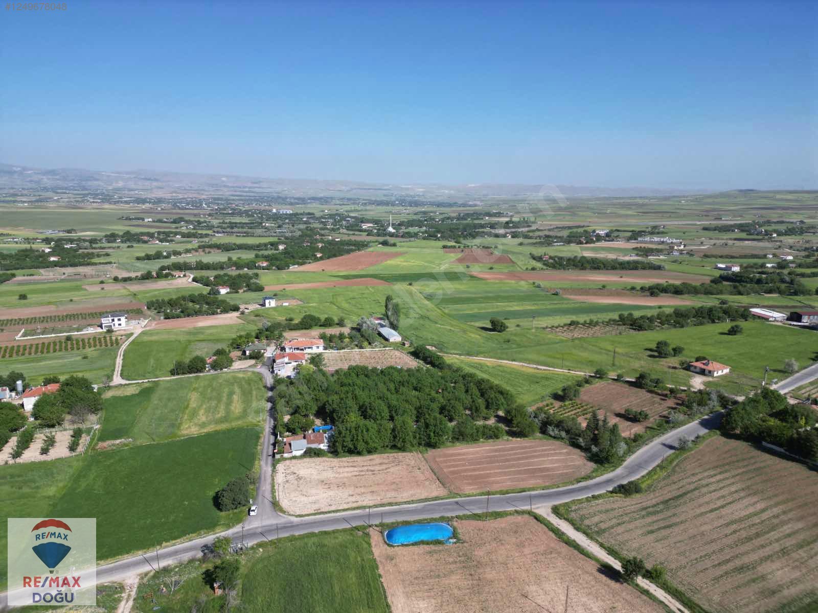 REMAX DOĞUDAN SARIÇUBUKTA SATILIK 7330M2 ÇİFTLİK - ELAZIĞ MERKEZ fotoğraf 3