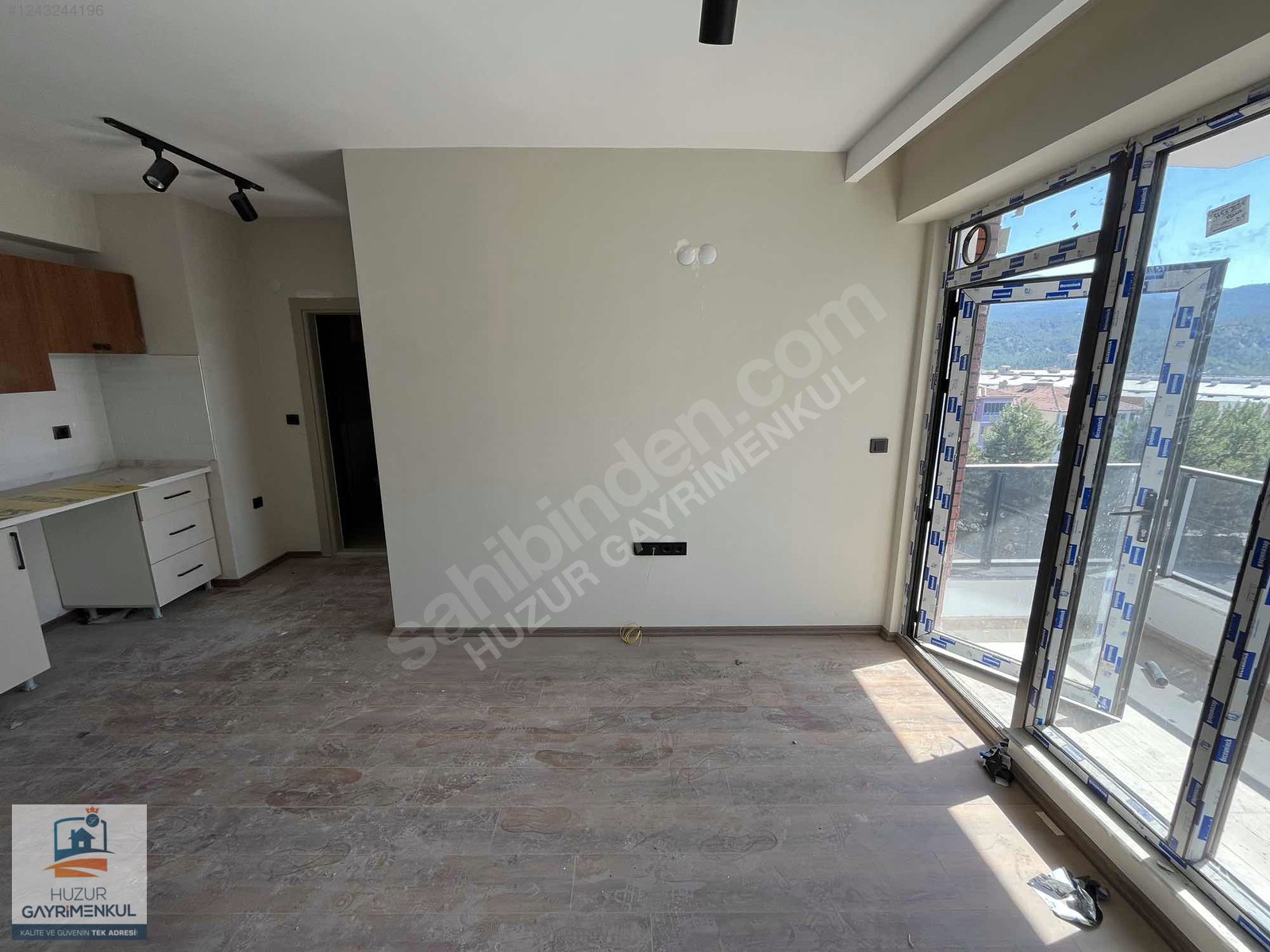 MERKEZİ DURUMDA 1+1 SATILIK 50M2 SIFIR DAİRE - KARABÜK MERKEZ fotoğraf 4
