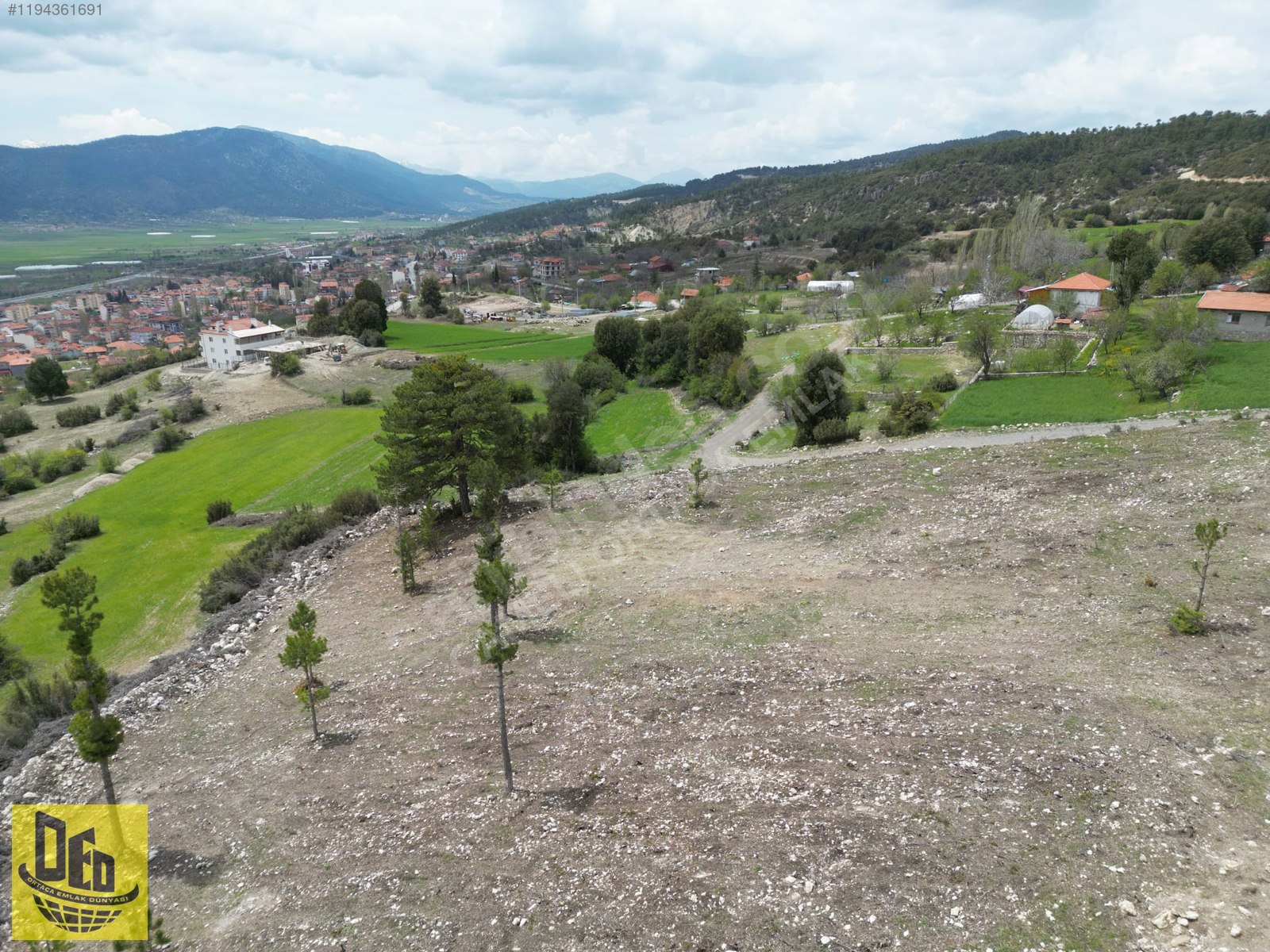 Manzara Harikası 458 m2 İmarlı Arsa - DENİZLİ ÇAMELİ fotoğraf 3