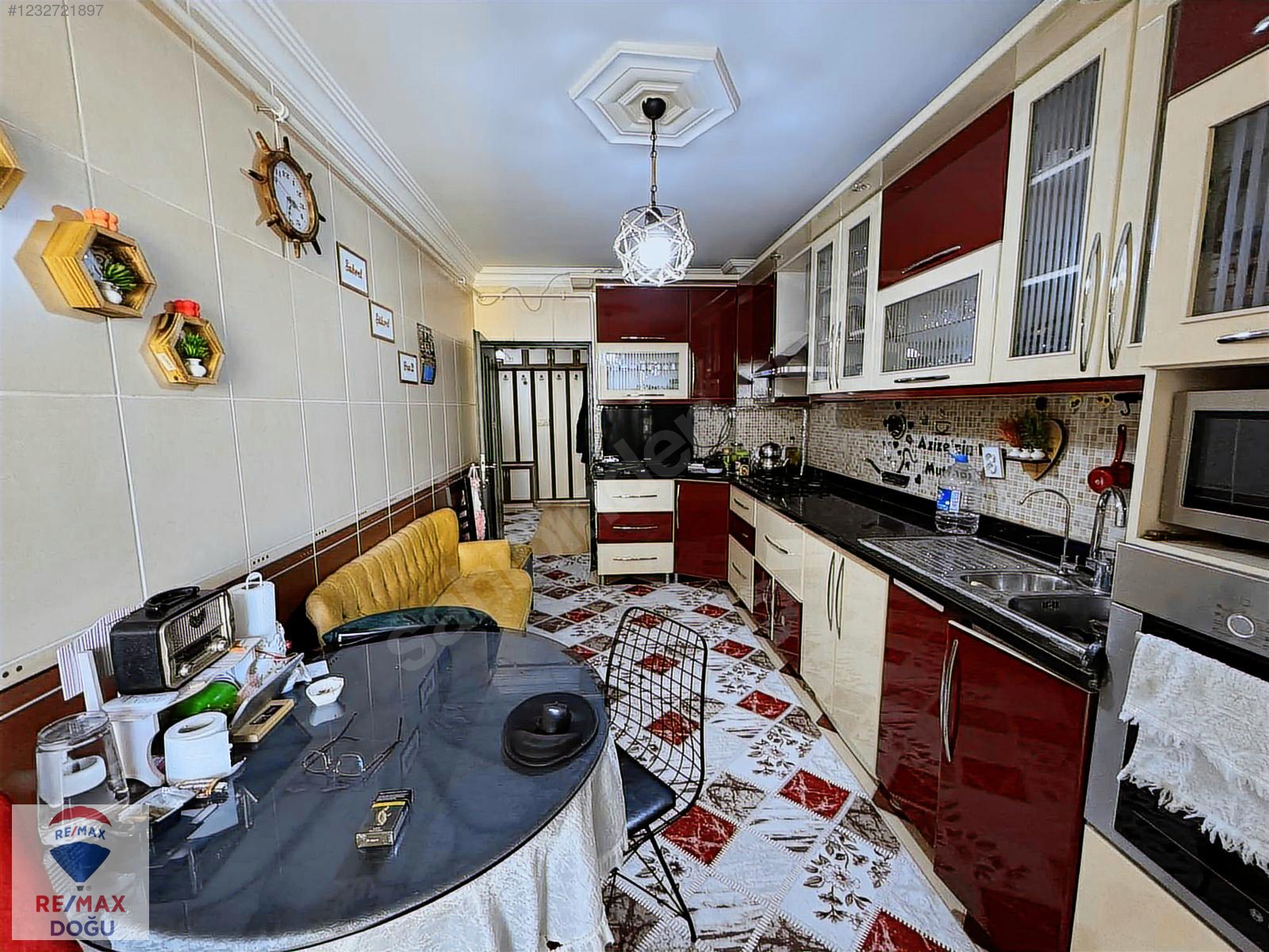 REMAX DOĞUDAN HİLALKENTTE ARA KAT SATILIK FUL YAPILI DAİRE - ELAZIĞ MERKEZ fotoğraf 8
