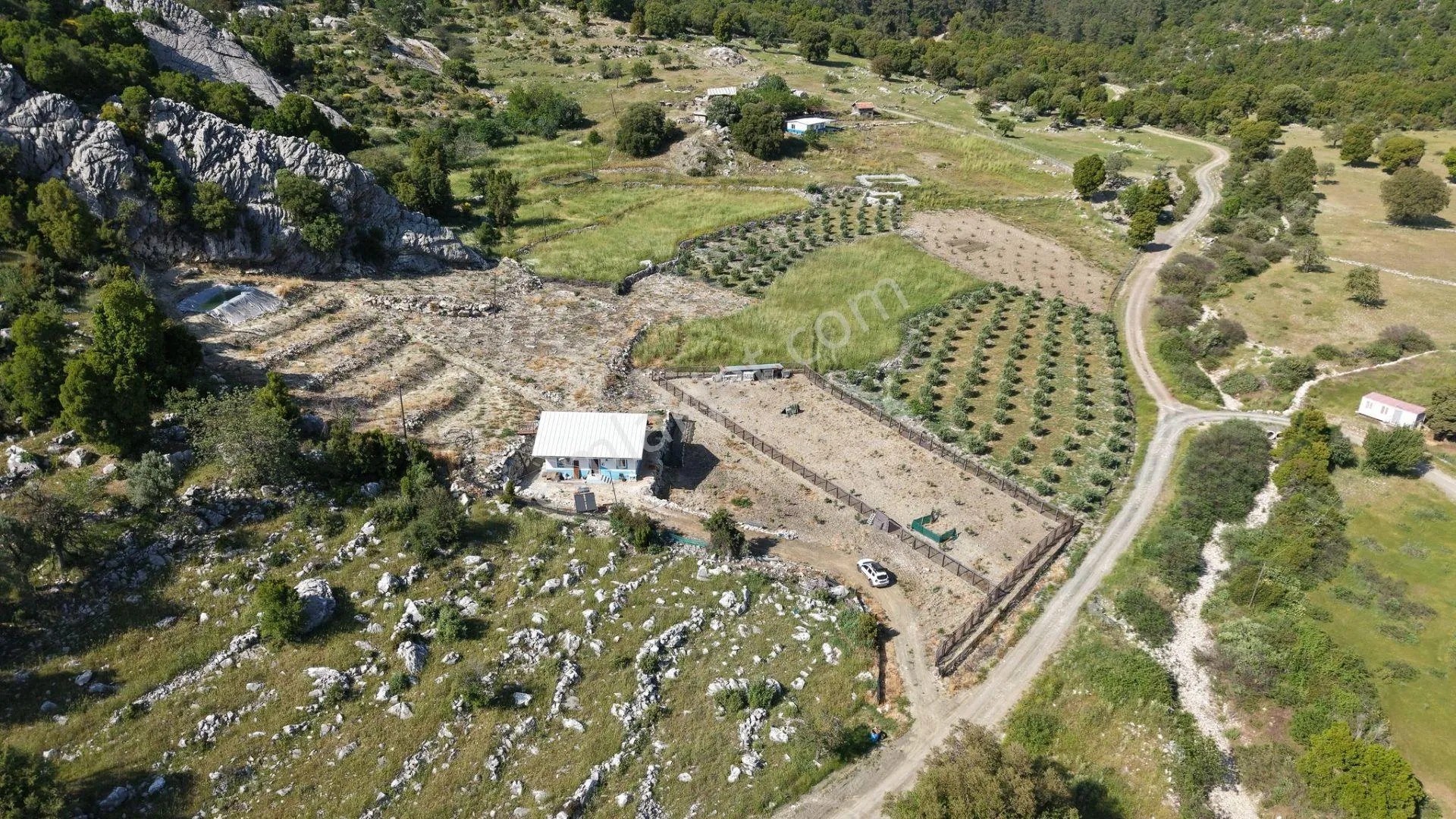Kumluca İncircik Mahallesinde Satılık Çiftlik-tarla-bahçe - ANTALYA KUMLUCA fotoğraf 2