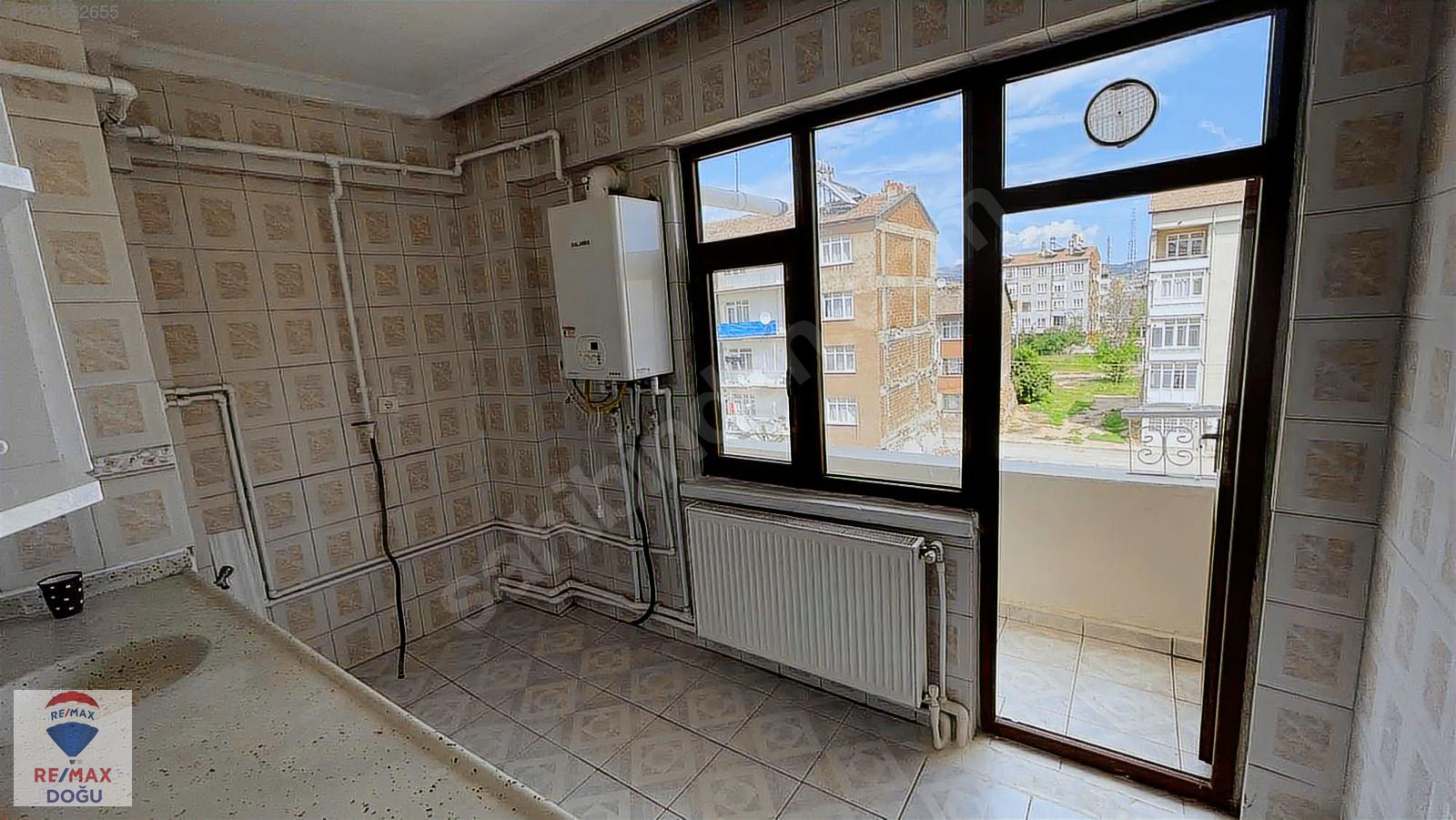 REMAX DOĞU SANAYİ MAHALLESİNDE YAPILI SATILIK 3+1 DAİRE - ELAZIĞ MERKEZ fotoğraf 8