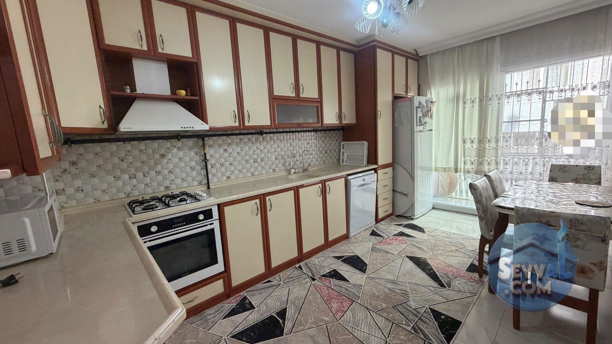 DEĞİRMENÖNÜ MAHALLESİ’NDE DENİZLİ LİSESİ YAKININDA SATILIK 2+1 DAİRE - DENİZLİ MERKEZEFENDİ fotoğraf 3