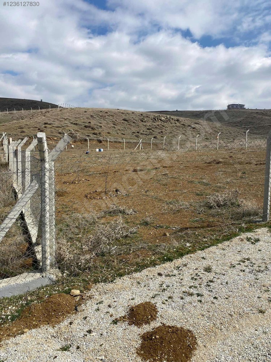 ANKARA ELMADAĞ HASANOĞLU HAVUZBAŞI KÖYÜNDE 600 M²  ARSA SATILIKTIR - ANKARA ELMADAĞ fotoğraf 9