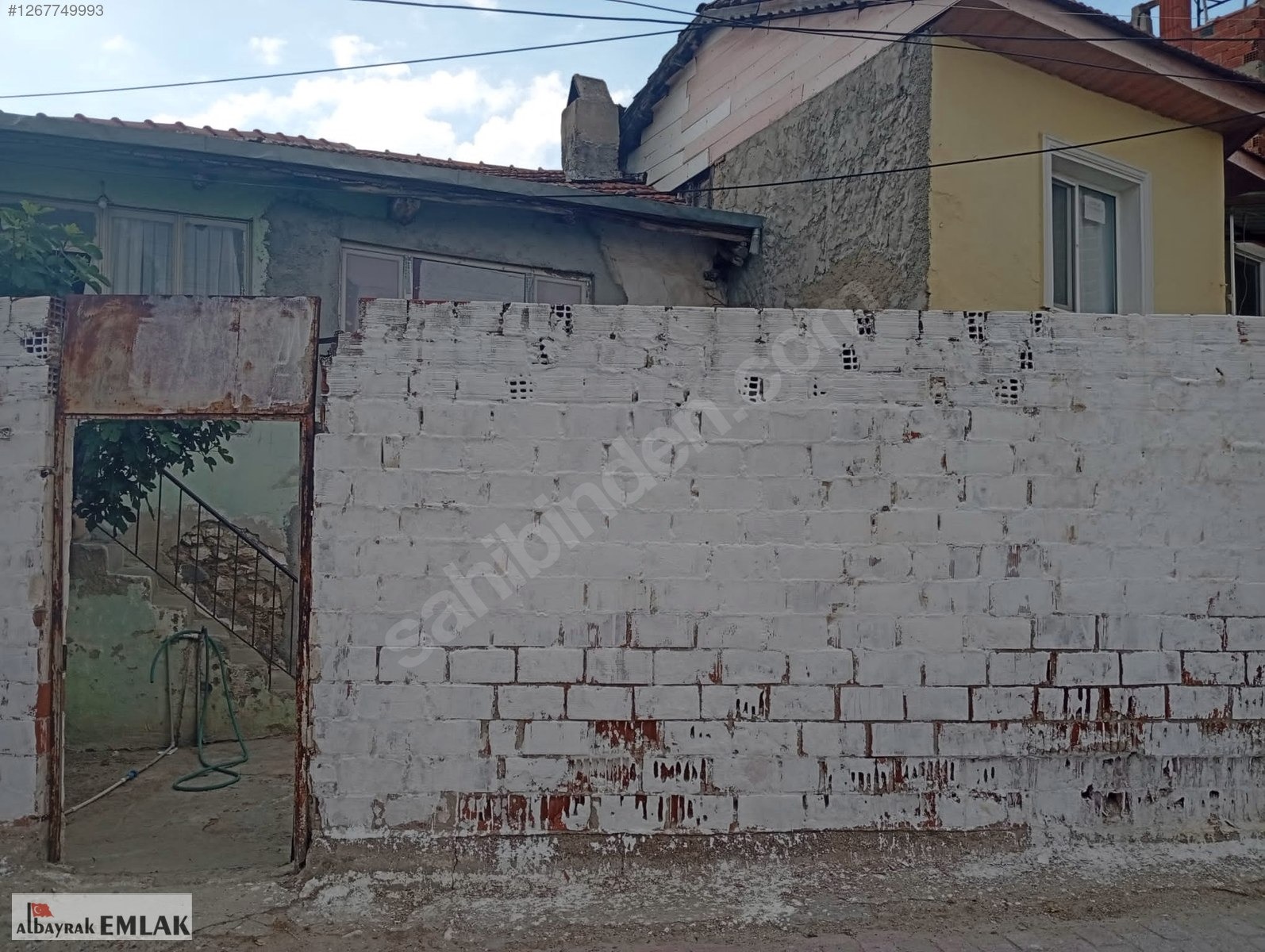 AKHİSAR ZEYTİNLİOVA DA SATILIK ARSA FİYATINA KÖY EVİ 875.000 TL - MANİSA AKHİSAR fotoğraf 2