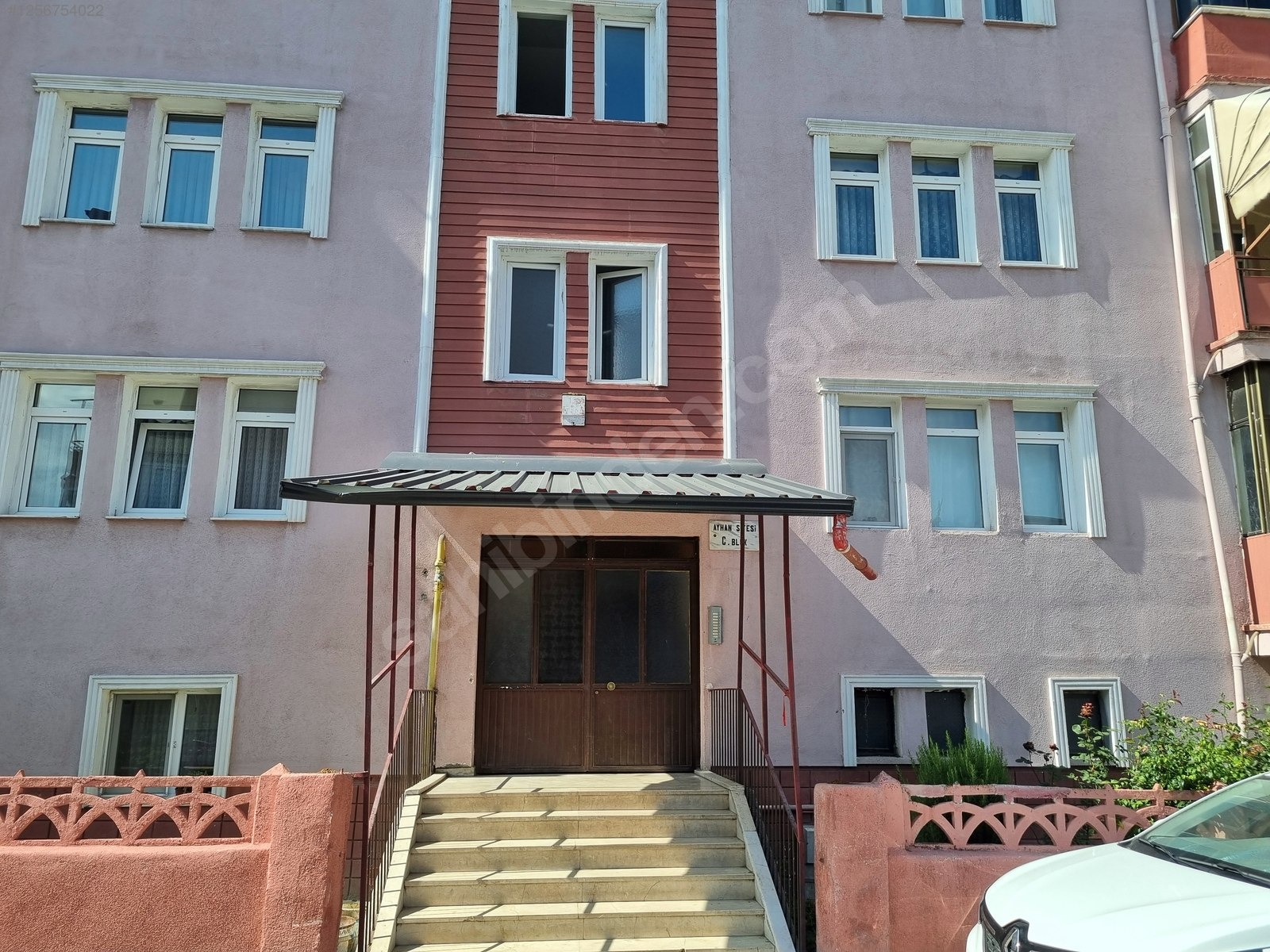 Cadde Emlaktan Çarşı Merkezi Site içinde harika konumda satılık - KARABÜK SAFRANBOLU fotoğraf 19