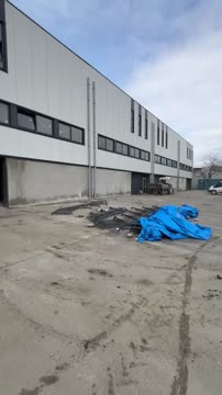 SANAYİ İÇERİSİNDE 1050m2 ÇELİK YAPI