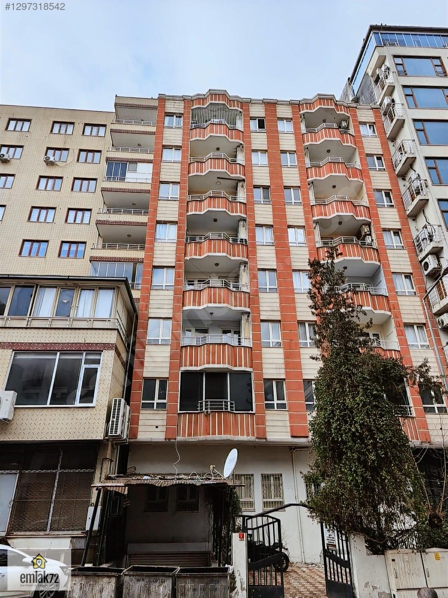 EMLAK 72'DEN DİYARBAKIR CADDESİ ÜZERİNDE KİRALIK 2,5+1 DAİRE - BATMAN MERKEZ fotoğraf 19