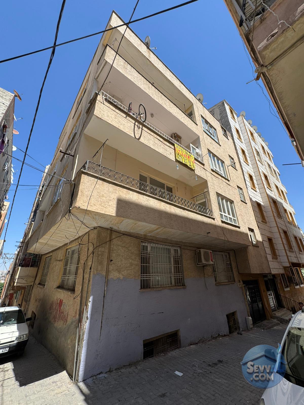 İPEKYOL MAH. AHMET ERSEVEN’DE 2. KAT 3 ODALI 150 m2 DOĞALGAZL HER KATTA TEKLİ DA - ŞANLIURFA HALİLİYE fotoğraf 2