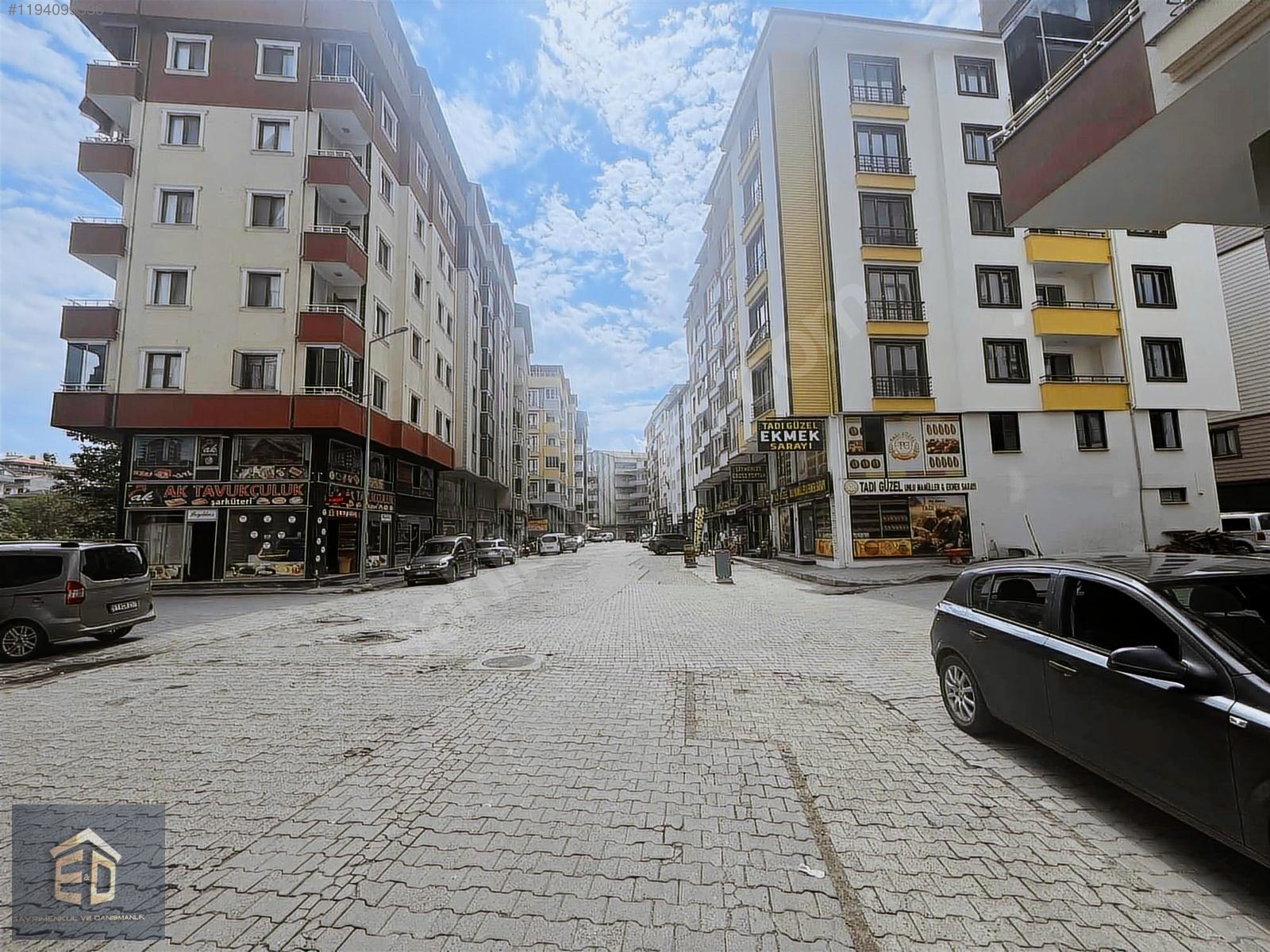 ARAKLI MERKEZ'DE SATILIK 200M2 DOĞALGAZLI DUBLEX DAİRE - TRABZON ARAKLI fotoğraf 5