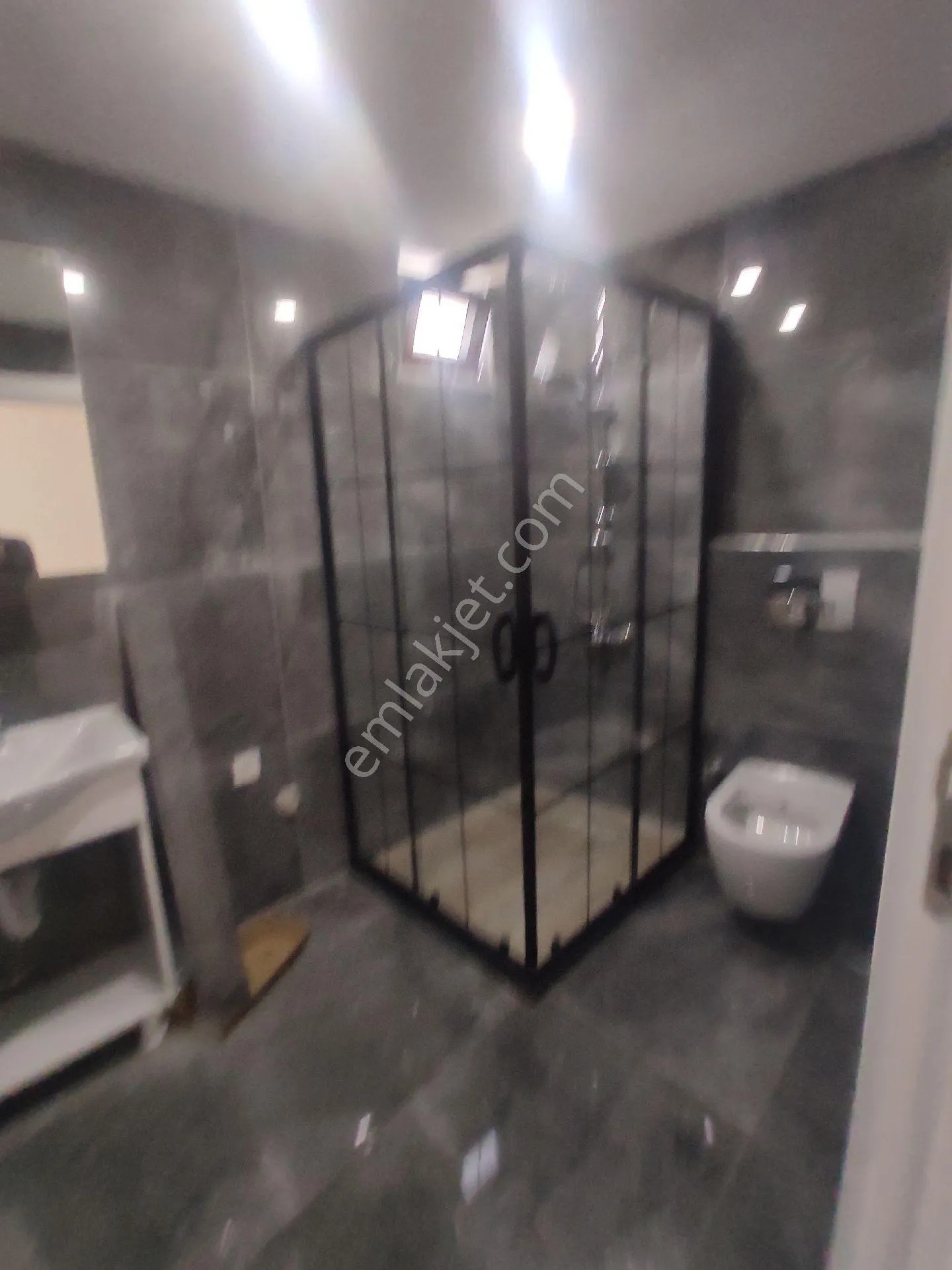 Gaziosmanpaşa'da Satılık Tek Daire Üzerine 3+1 Asansörlü - İSTANBUL GAZİOSMANPAŞA fotoğraf 23