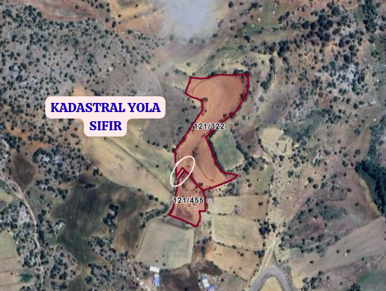 KARAMAN MERKEZ CERİT  KÖYÜNDE 11.798  M² TARLA  SATILIKTIR - KARAMAN MERKEZ fotoğraf 3