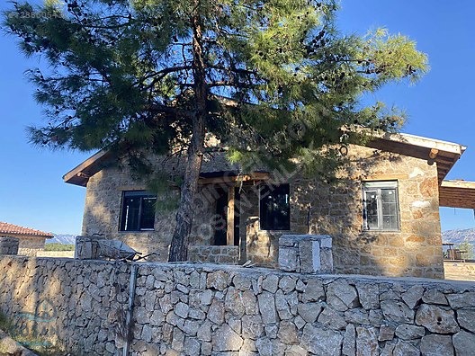 638 M2 ÜZERİNE KURULU SATILIK TAŞTAN YAPILI VİLLA - ANTALYA AKSU fotoğraf 4