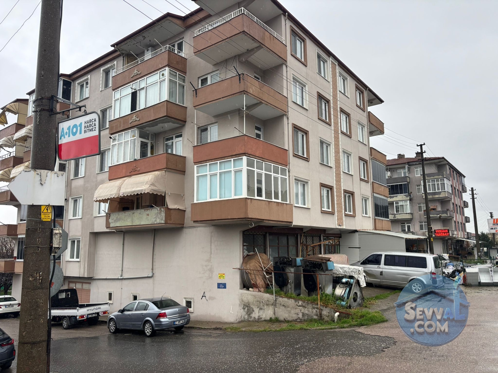 GÖLCÜK ULAŞLIDA ANA YOLA CEPHA SATILIK ARA KAT DAİRE - Kocaeli Gölcük fotoğraf 10