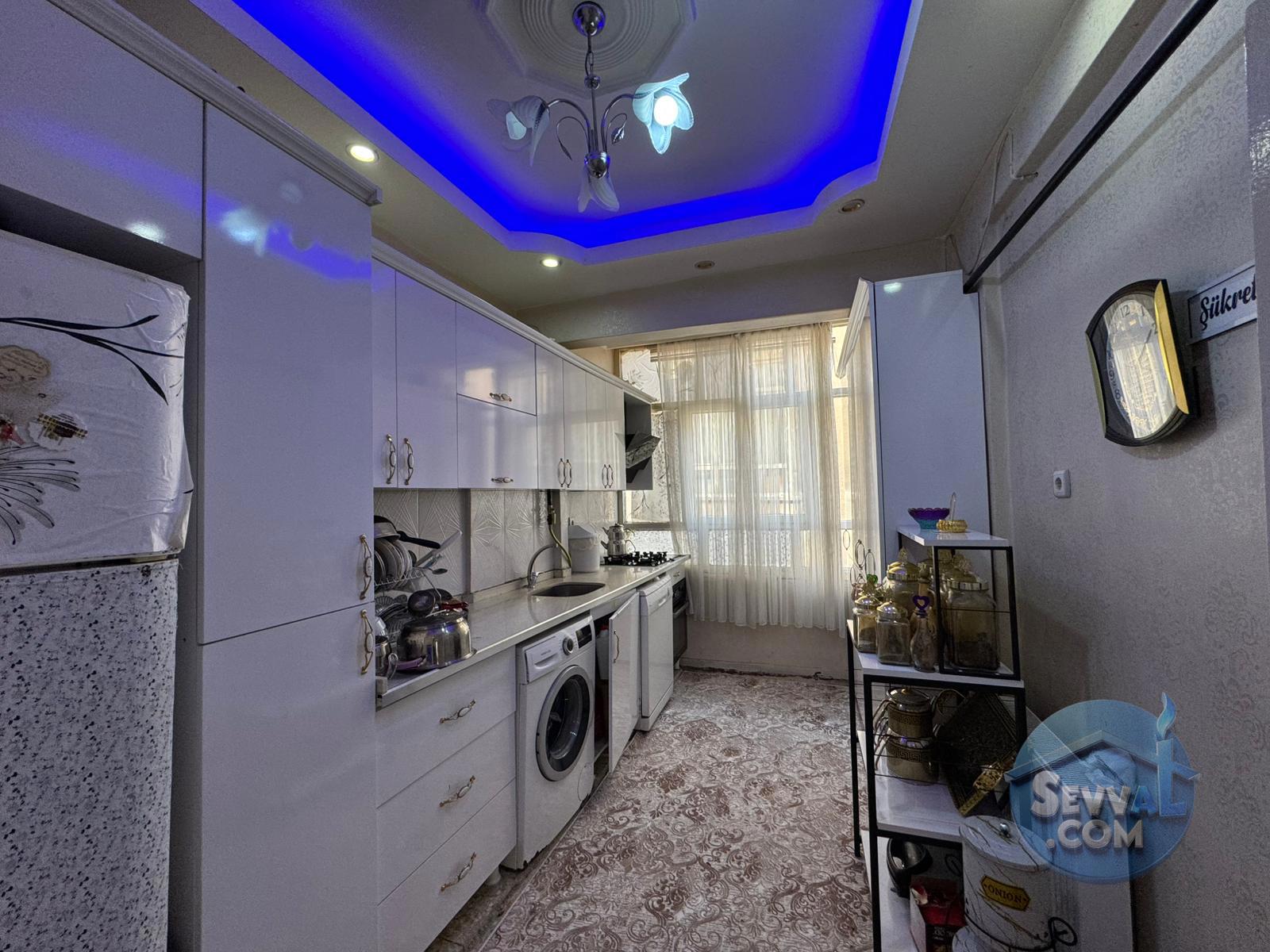 İPEKYOLU ÜSTÜNDE ANACADDE DE HARİKA SATILIK YATIRIMLIK  DAİRE - ŞANLIURFA HALİLİYE fotoğraf 9