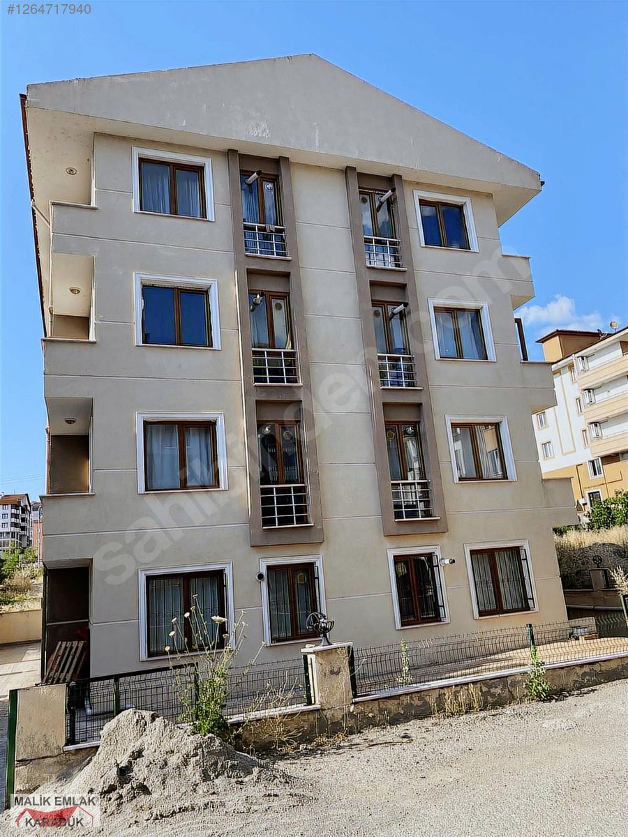 Üniversiteye yürüme mesafesinde satılık 2+0 daire!!! - KARABÜK MERKEZ fotoğraf 8