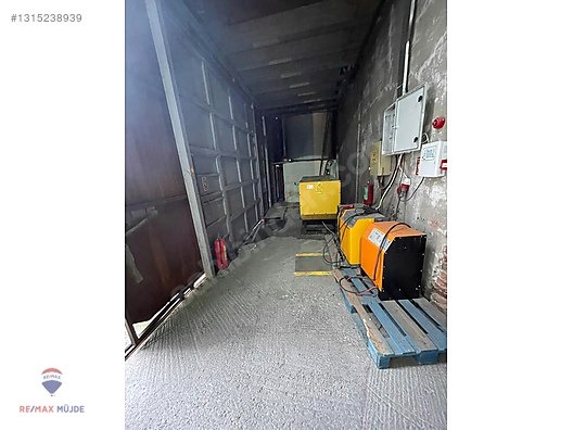 BASIN EKSPRESTE 4500 M2: BUGÜN ANTREPO, YARIN YATIRIMLIK ARAZİ! - İSTANBUL KÜÇÜKÇEKMECE fotoğraf 14