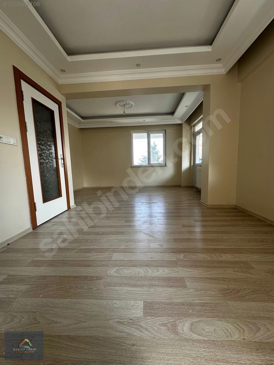 YAŞAM'DAN TEKİRDAĞ ÇERKEZKÖY'DE 2+1 SATILIK GENİŞ DAİRE - TEKİRDAĞ ÇERKEZKÖY fotoğraf 4