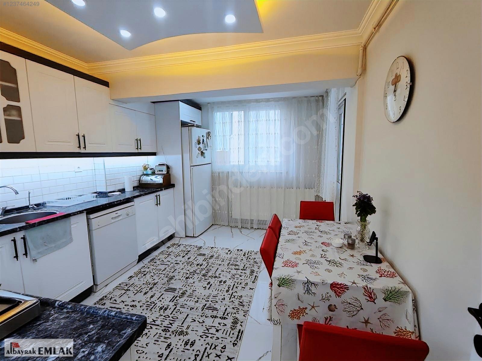 ALBAYRAK EMLAKTAN MANİSA TEVFİKİYE DE SATILIK 3+1 DAİRE - MANİSA YUNUSEMRE fotoğraf 3